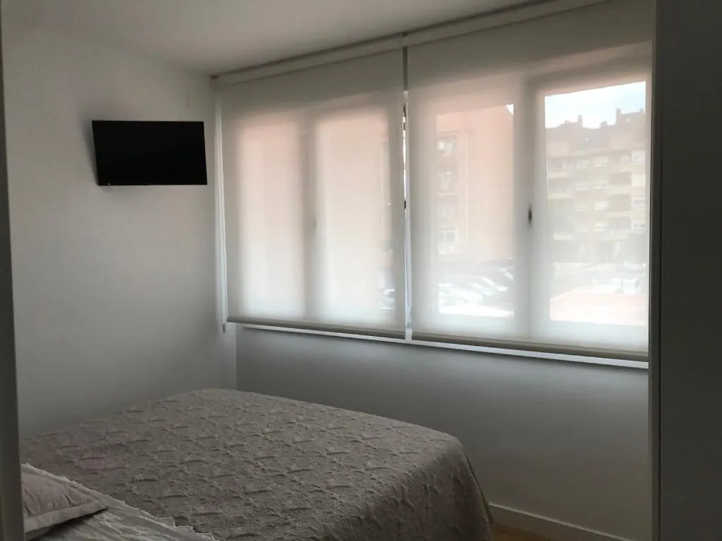 Acogedor apartamento en Zumaia 0*,